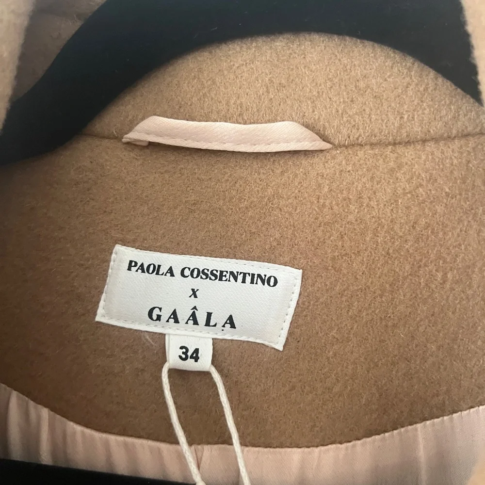 Gaala Paris Bridgette Coat - Picture 6 of 7